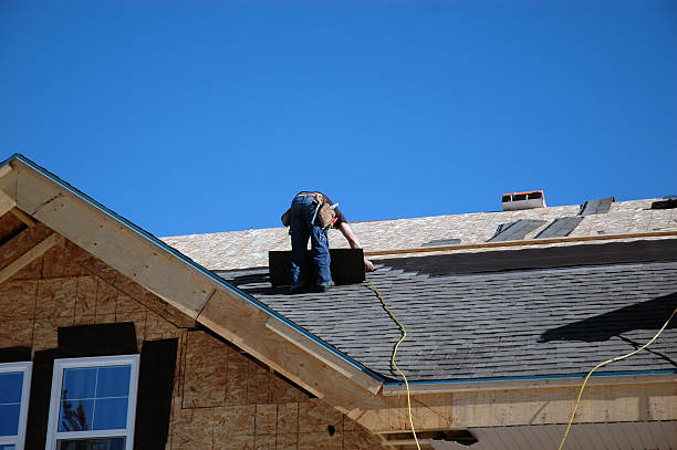 Quick and Trustworthy Emergency Roof Repair Services in Sarcoxie, MO